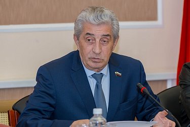 Первое осеннее заседание ЗС пройдет в октябре